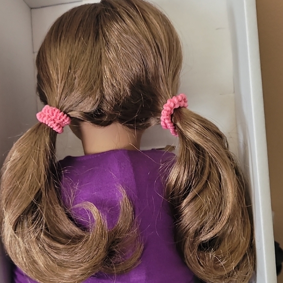 American Gir MARISOL l Doll in Purple Top and Brown Pants - Picture 9 of 12